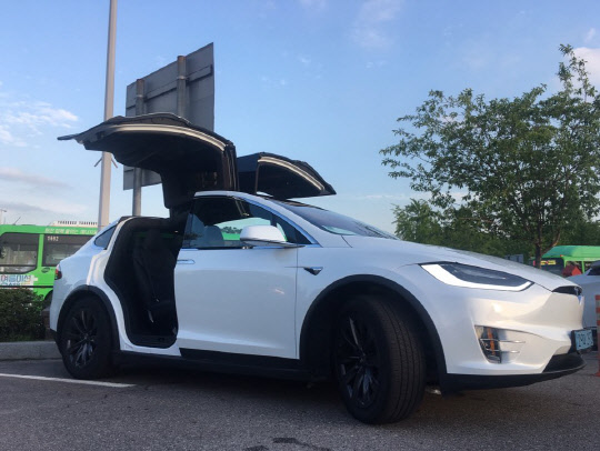 테슬라 모델 X. <김양혁 기자>